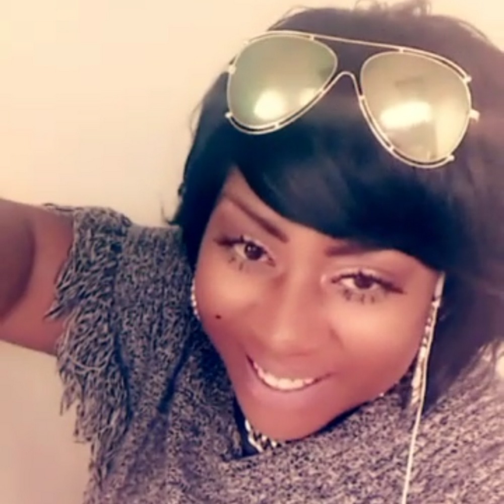 Meet your Posher, Mimi